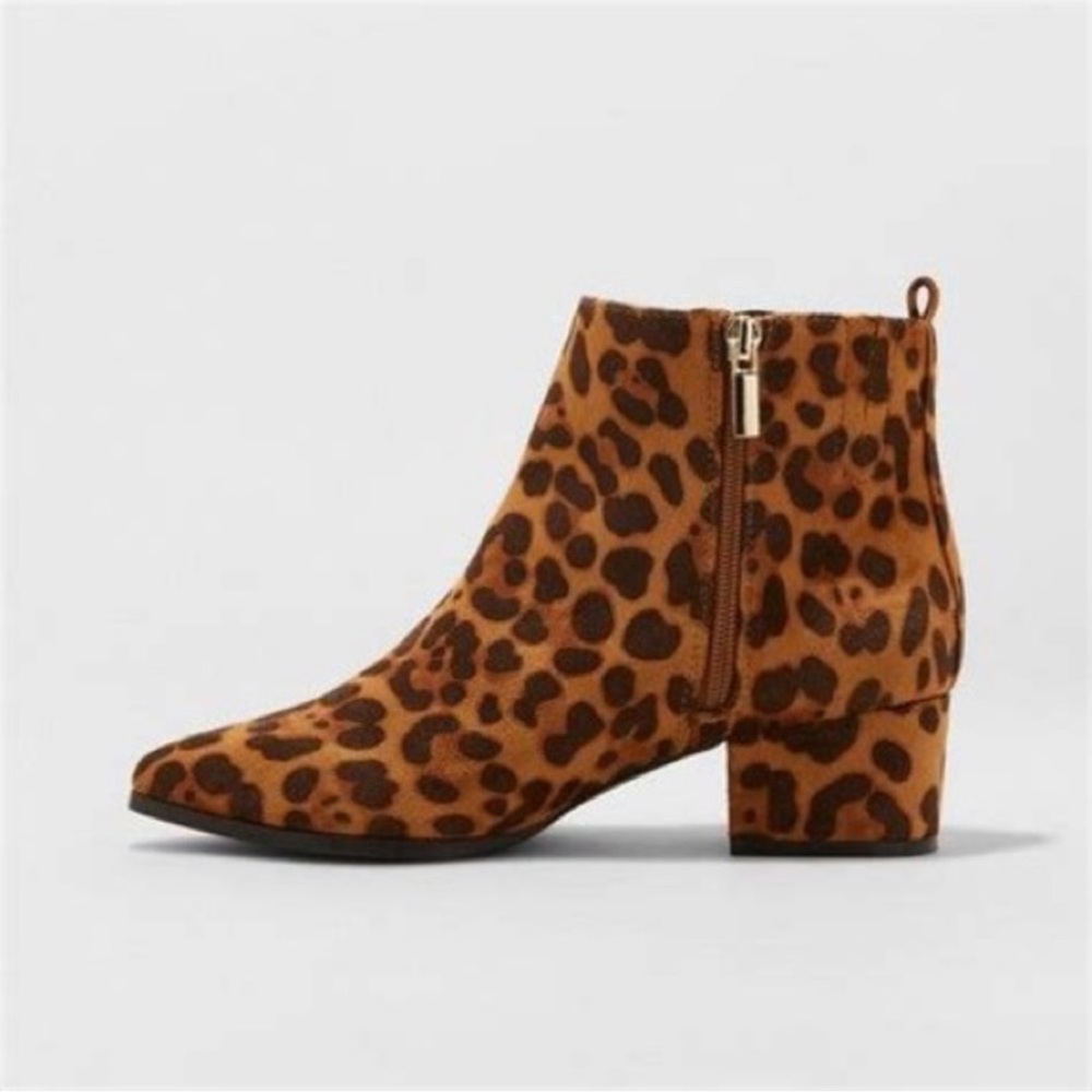 A New Day “Valerie" Brown Leopard Microsuede Ankle Boots - Picture 2 of 7